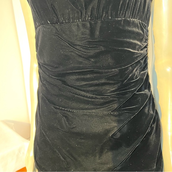 Oscar Di La Renta Miss O Vintage Velvet Dress - Picture 10 of 16